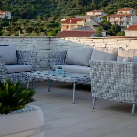 1 Bedroom Lovely In Rab Barbat